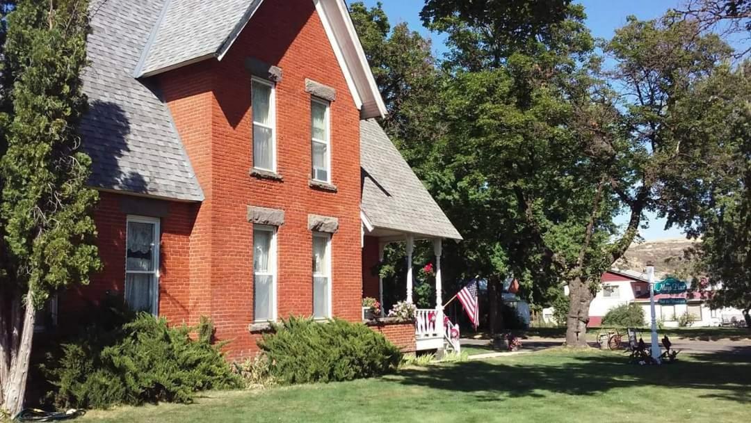 The Mays Place Bed And Breakfast Elgin Exterior photo